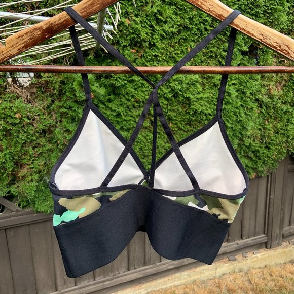 Camo Keyhole Cutout Low Impact Strappy Sports Bra, Size Women's Small (La SENZA) - Picture 3 of 4